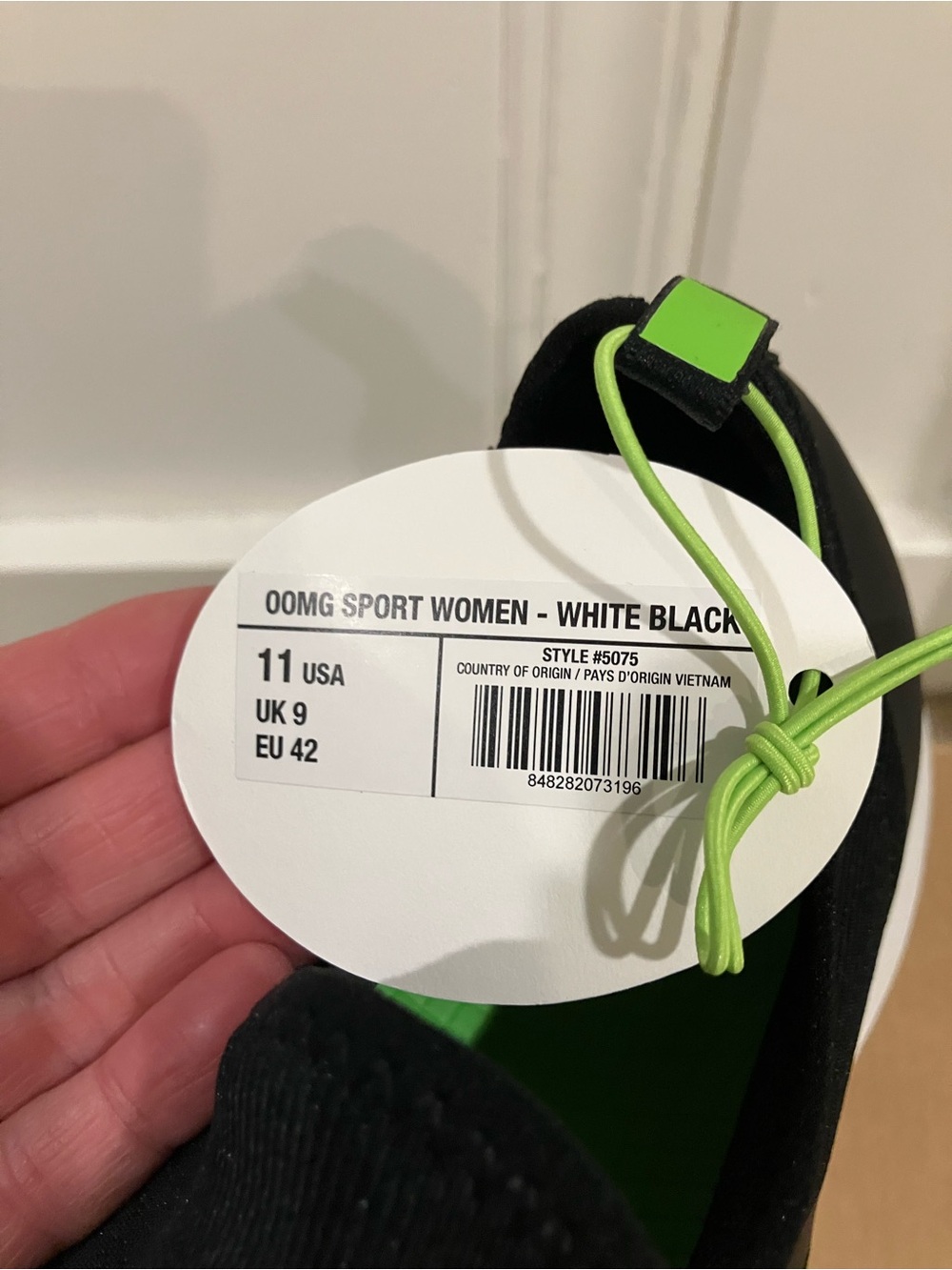 OOFOS Women’s OOmg Sport Slip-On in size 11 - Picture 4 of 7